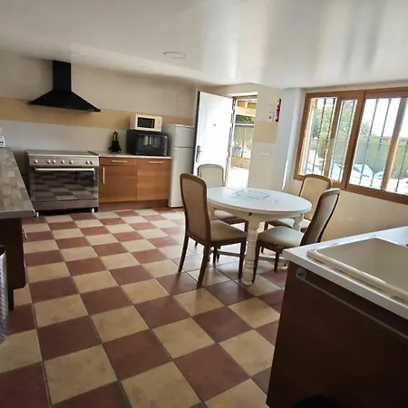 Privado 7 Min De La Playa Piscina Wifi Parking Aire Barbacoa Grupos Ferienhaus *