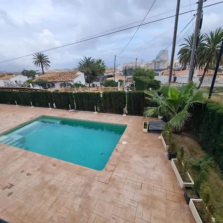 Privado 7 Min De La Playa Piscina Wifi Parking Aire Barbacoa Grupos Ferienhaus *