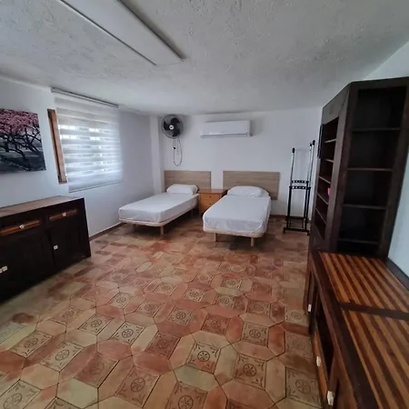 Privado 7 Min De La Playa Piscina Wifi Parking Aire Barbacoa Grupos Ferienhaus