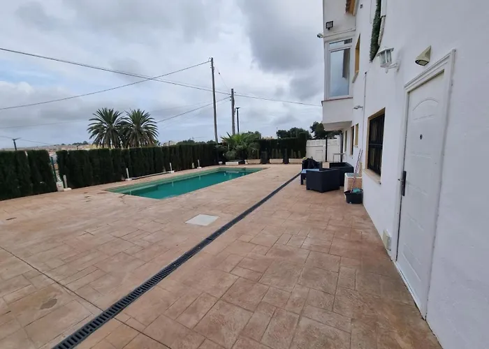 Privado 7 Min De La Playa Piscina Wifi Parking Aire Barbacoa Grupos Casa vacanze *